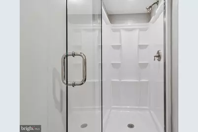 4324 Halley Terrace SE, Washington, DC 20032 - Photo 18