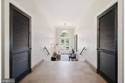 3018 Porter Street NW #103, Washington, DC 20008 - Photo 4