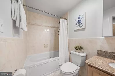 1437 Spring Road NW #25, Washington, DC 20010 - Photo 14