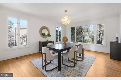 4711 Foxhall Crescent NW, Washington, DC 20007 - Photo 6