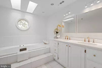 4711 Foxhall Crescent NW, Washington, DC 20007 - Photo 16