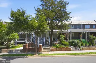 329 18th Pl NE, Washington, DC 20002 - Photo 2