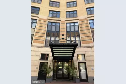 400 Massachusetts Avenue NW #1207, Washington, DC 20001 - Photo 2