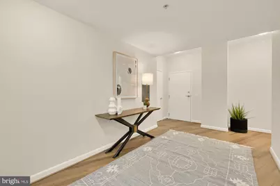 400 Massachusetts Avenue NW #1207, Washington, DC 20001 - Photo 4