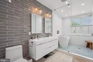 626 D St NE, Washington, DC 20002 - Photo 16