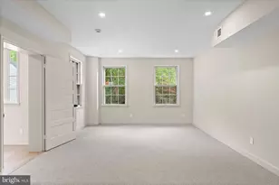 1525 35th St NW, Washington, DC 20007 - Photo 16