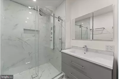 1525 35th Street NW, Washington, DC 20007 - Photo 6