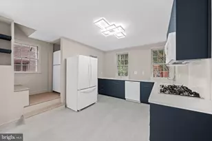 1525 35th St NW, Washington, DC 20007 - Photo 10