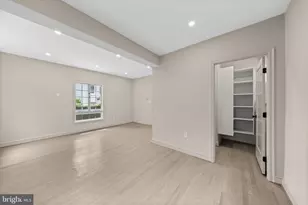 1525 35th St NW, Washington, DC 20007 - Photo 8