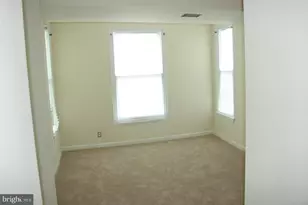 1040 6th St NE, Washington, DC 20002 - Photo 10