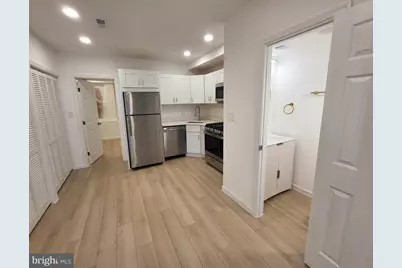 562 24th Street NE, Washington, DC 20002 - Photo 4