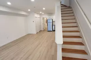 562 24th St NE, Washington, DC 20002 - Photo 1