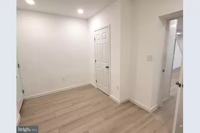 562 24th Street NE, Washington, DC 20002 - Photo 8
