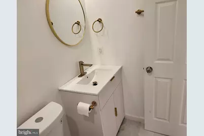562 24th Street NE, Washington, DC 20002 - Photo 28