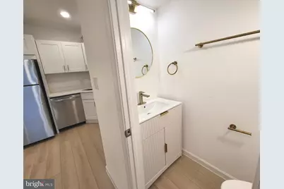 562 24th Street NE, Washington, DC 20002 - Photo 4