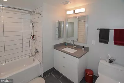 1300 4th Street SE #805, Washington, DC 20003 - Photo 12