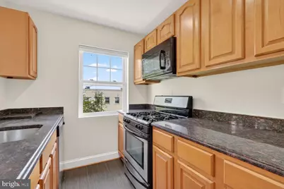 3868 9th Street SE #301, Washington, DC 20032 - Photo 2
