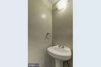 2531 Queen Annes Lane NW, Washington, DC 20037 - Photo 28