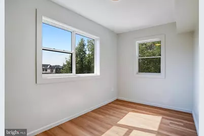 525 7th Street NE, Washington, DC 20002 - Photo 12