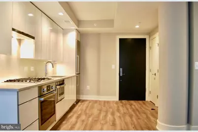 1311 13th Street NW #103, Washington, DC 20005 - Photo 2