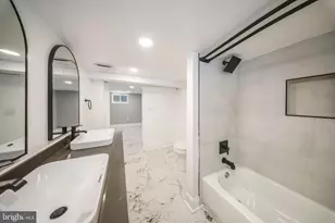 2605 Monroe St NE, Washington, DC 20018 - Photo 36