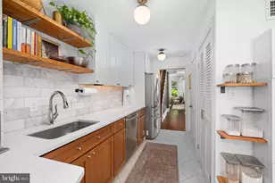 331 11th St SE, Washington, DC 20003 - Photo 10