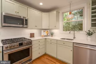 5109 Chevy Chase Pkwy NW, Washington, DC 20008 - Photo 16