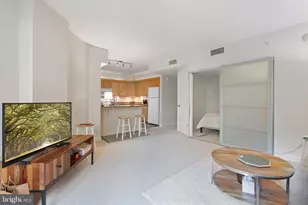 616 E St NW, Washington, DC 20004 - Photo 4
