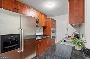 4600 Connecticut Ave NW, Washington, DC 20008 - Photo 6