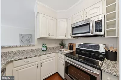 1230 23rd Street NW #613, Washington, DC 20037 - Photo 14