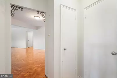 2500 Q Street NW #548, Washington, DC 20007 - Photo 18
