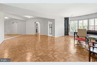 2500 Q Street NW #548, Washington, DC 20007 - Photo 8