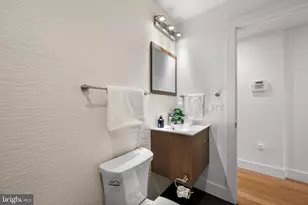1515 K St SE, Washington, DC 20003 - Photo 34