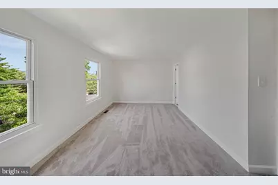 907 Barnaby Street SE, Washington, DC 20032 - Photo 22