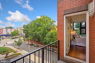 1354 Euclid St NW, Washington, DC 20009 - Photo 10
