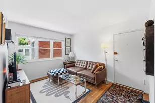 526 Kenyon St NW, Washington, DC 20010 - Photo 4