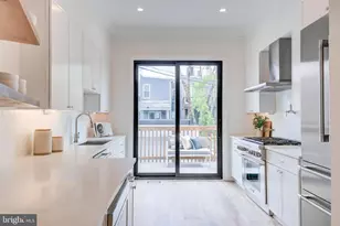 76 Seaton Pl NW, Washington, DC 20001 - Photo 6