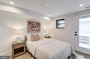 76 Seaton Pl NW, Washington, DC 20001 - Photo 28