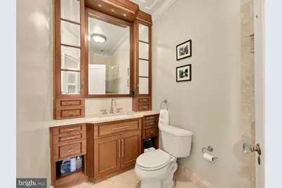 1870 Wyoming Avenue NW #104, Washington, DC 20009 - Photo 22