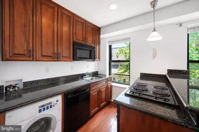 1125 12th Street NW #64, Washington, DC 20005 - Photo 6