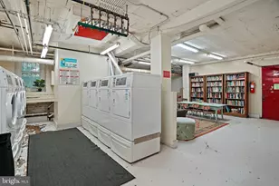 1852 Columbia Rd NW, Washington, DC 20009 - Photo 22
