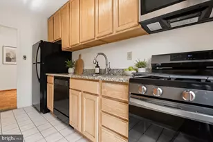 4200 Cathedral Ave NW, Washington, DC 20016 - Photo 10