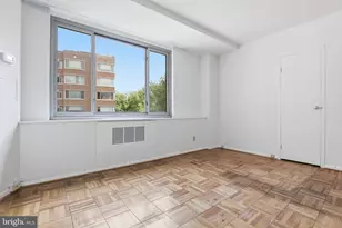 4200 Cathedral Ave NW, Washington, DC 20016 - Photo 20