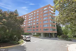 4200 Cathedral Ave NW, Washington, DC 20016 - Photo 30