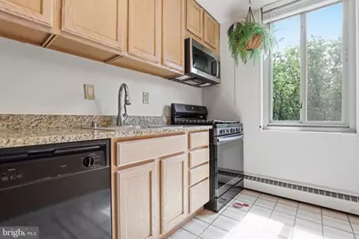 4200 Cathedral Avenue NW #812, Washington, DC 20016 - Photo 8