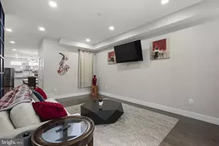 51 Q St NW, Washington, DC 20001 - Photo 4