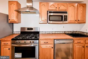 1729 Gales Pl NE, Washington, DC 20002 - Photo 10