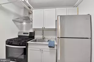 819 51st St SE, Washington, DC 20019 - Photo 10