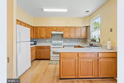 3714 Roosevelt Place NE, Washington, DC 20019 - Photo 8