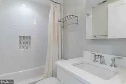 3918 W Street NW #6, Washington, DC 20007 - Photo 18